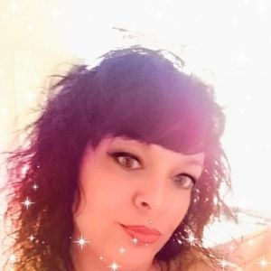 Meet your Posher, Bonita